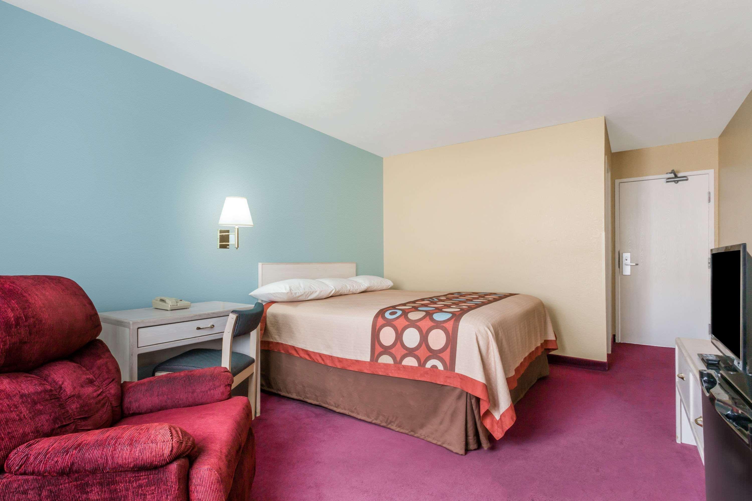 Hotel Super 8 By Wyndham Nephi Exteriér fotografie